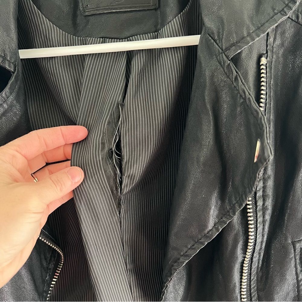 Blank NYC Quilted Faux Leather Moto Jacket - Picture 9 of 10